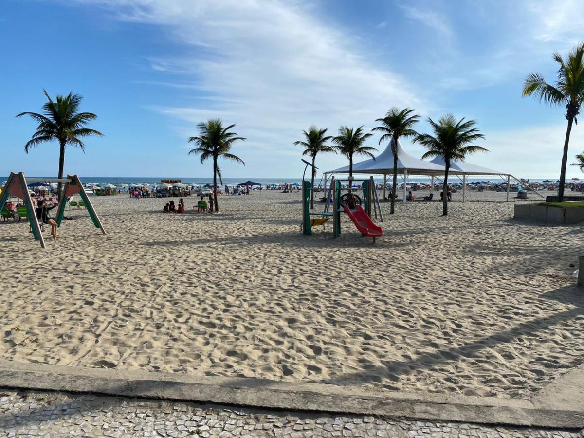 Praia Grande - Aviacao - Apto Estudio - 200 Mts Da Praia מראה חיצוני תמונה